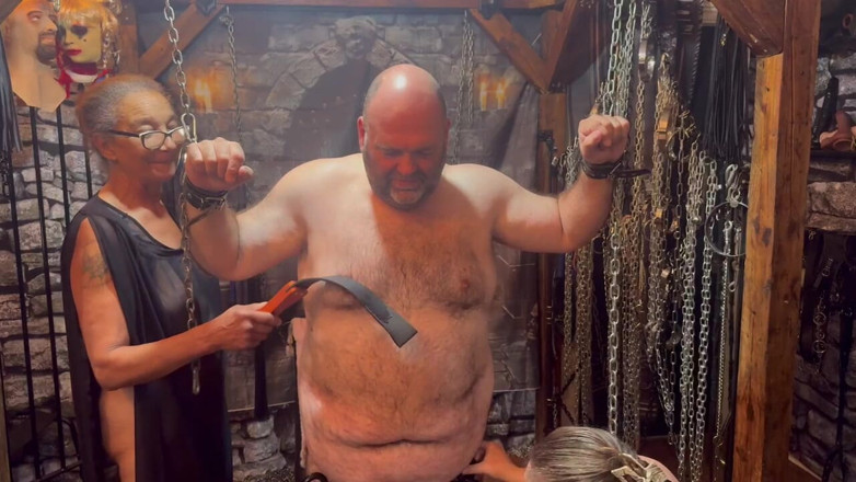 blackberrymilf: Lanisterbear viene rimesso in buster parte 2