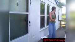 Renee Sakuya: Locked Out, Pees Jeans
