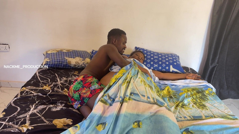 NACKME_PRODUCTION: 새엄마에게 빨리 구걸하는 배다른 아들