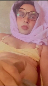 Sto mangiando sperma ed è la mia routine quotidiana