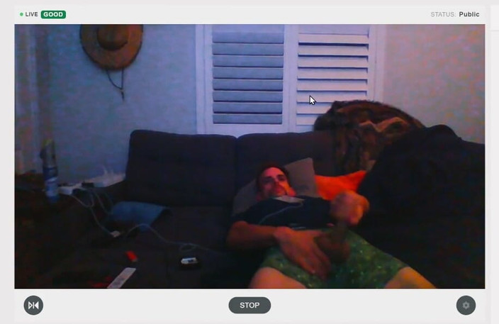 SocoATL: Ich habe zum ersten mal im Livestream ejakuliert