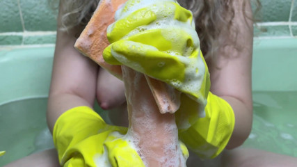 Cherryonthecake231: Bathing your cock in yellow gloves POV