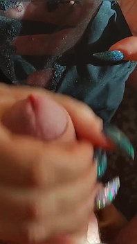 Sex in the sun with hot stepmom