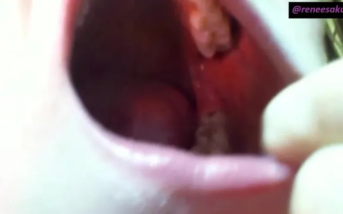 Renee Sakuya: Upclose Inside My Mouth