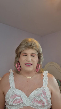 I Cheated on Daddy, so He Gave It to Me Hard All Day,my Pussy Is Wreaked!