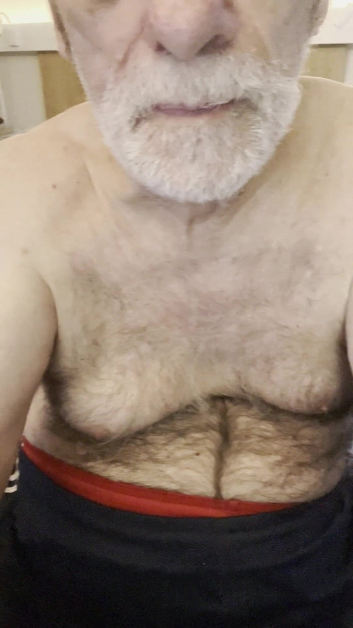 Coach Karl dude lodge: कोच Karl की फरी बगल