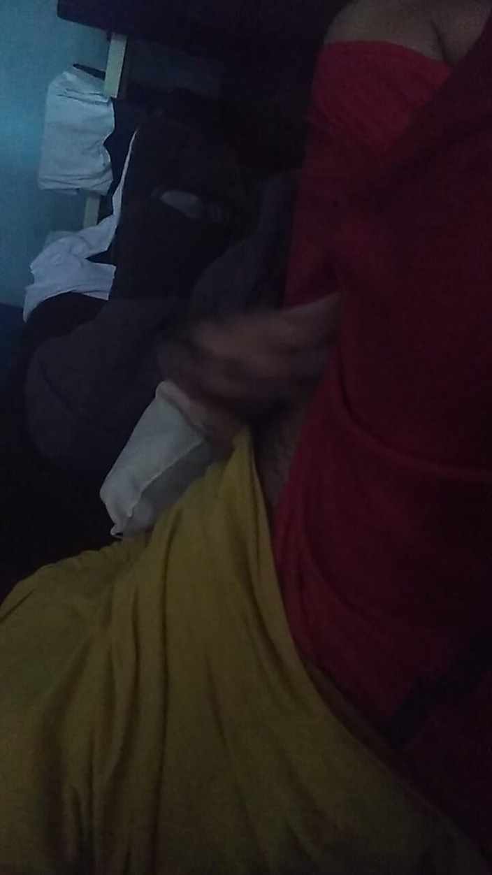 AlexAlejandro13: Mi sento molto a mio agio sul divano