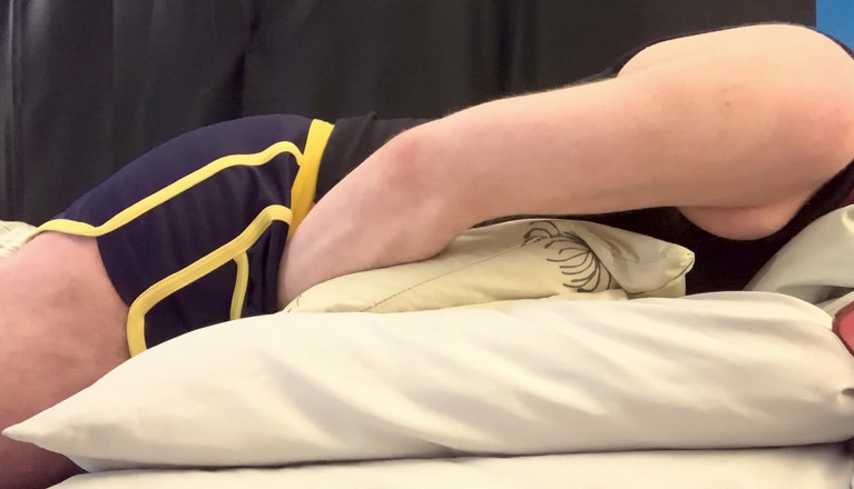 C-Spot: Cspot Blir Kåt Och Får En Stark Orgasm När Hon...