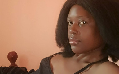 Briita: Sexy Cuerpo y, pechos naturales