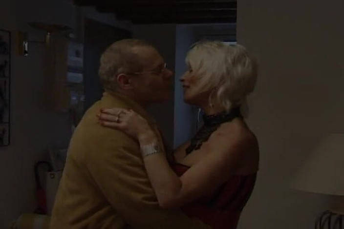 Filles Francaises: Sexy blonďatá francouzská puma si užívá sexy šukání se svým milencem