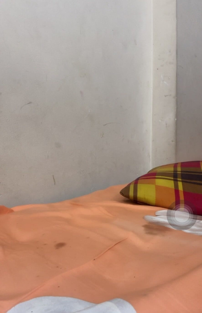 iamhighhh: Bangladéšský nadržený chlapec ukazuje svou holku a hraje si, dokud...