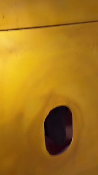 Член у клітці для пеніса, який я можу відкрити в Gloryhole