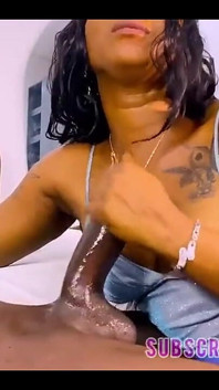 Uglygalz fode grande pau preto