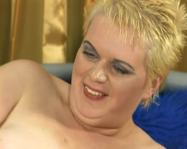 Deutscher hardcore: Uglu German Slut Gets a Facial After a Hard Fuck