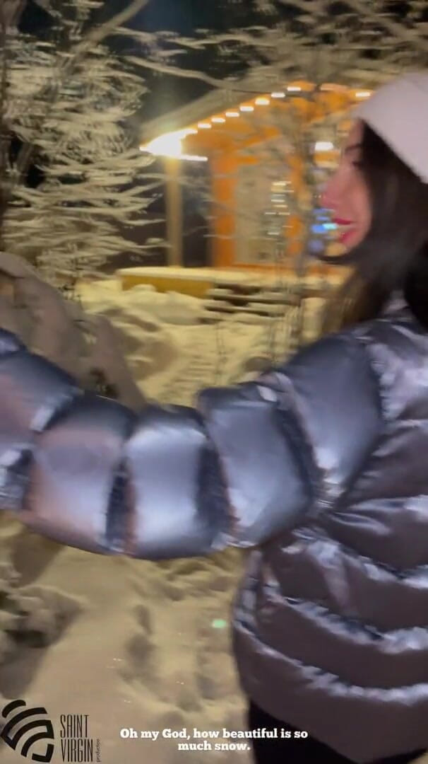 LizaVirgin: Я запросив мачуху в ресторан і був нагороджений крутим сексом. POV