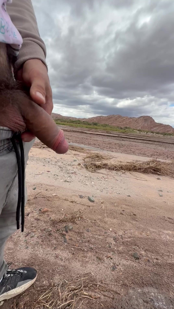 Max_Russell: Young Uncut Boy Pee in Desert