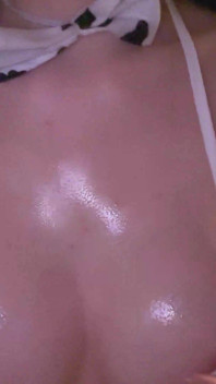 Il mio tocco preferito... Solo io e i miei capezzoli