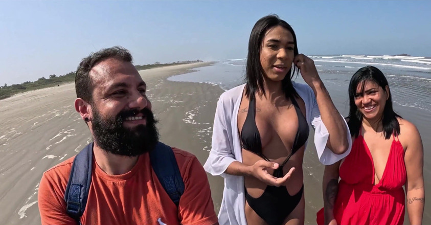 Mattos Movies Trans: Baianinha Trans Fucks Couple on the Beach