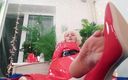Arya Grander: Відео фетишу ніг: фемдом, відео від першої особи, босоніж господиня в ПВХ дражнить і грає з вами (Арія Грандер)