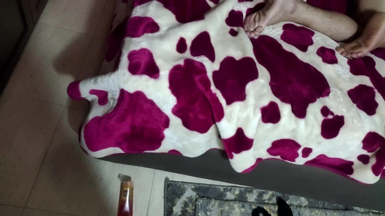 Arabic Bbw: Um corno do Golfo filma sua esposa com o motorista,...