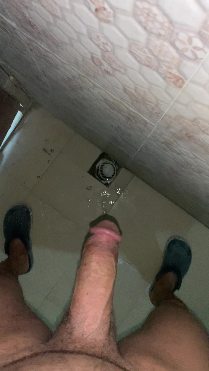 Preek Fans: 사무실 화장실에서