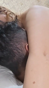 Horny Hot MILF Seduces Her Stepdaughter Boyfriend