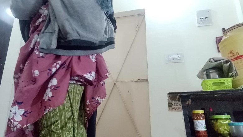 Real Couple 203: Desi Village Wife Tina Secret Affair with Neighbour Boy