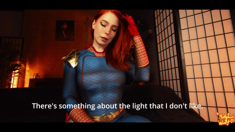 MollyRedWolf: La piccola troia ha sentito il potere di Fem Homelander -...