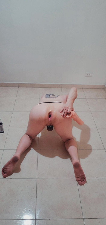 SlutClosetedfag: Slutclosetedfag antrenament cu vibrator anal