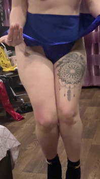 Do You Like Tight Holes or Big Ones?