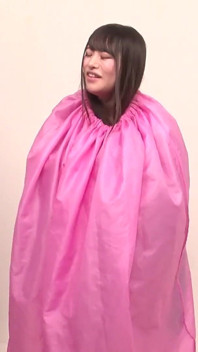 POV Smelly Bellybutton Play: Kanon Momojiri Talks Dirty as Swabs, Lube, and Vibe Push Her Over the Edge