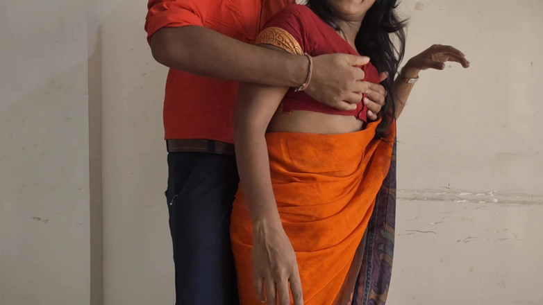 Mumbai Ashu: Desi Bhabhi Was Working When Her Neighbor Came