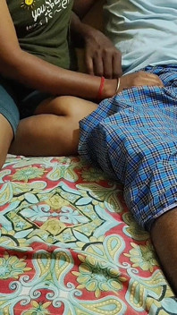 Soție tamilă cu prietenul soțului sex cu sunet tamil clar