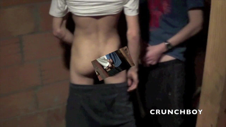 Crunch Boy: Fabien viene scopata da Edwin in un seminterrato discreto
