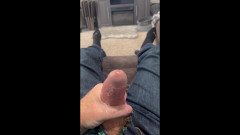 Picoo: Zrzavý medvěd si honí po práci