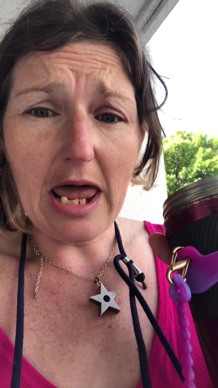 MistressWriggler: Rozlewanie herbaty na utraty mojego BBC dziewictwo w Dallas w...