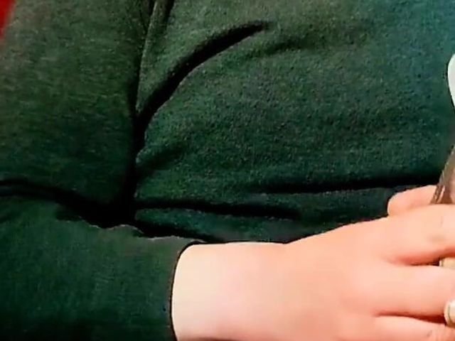 Fuck a toy on my sofa (Sara non-binary)