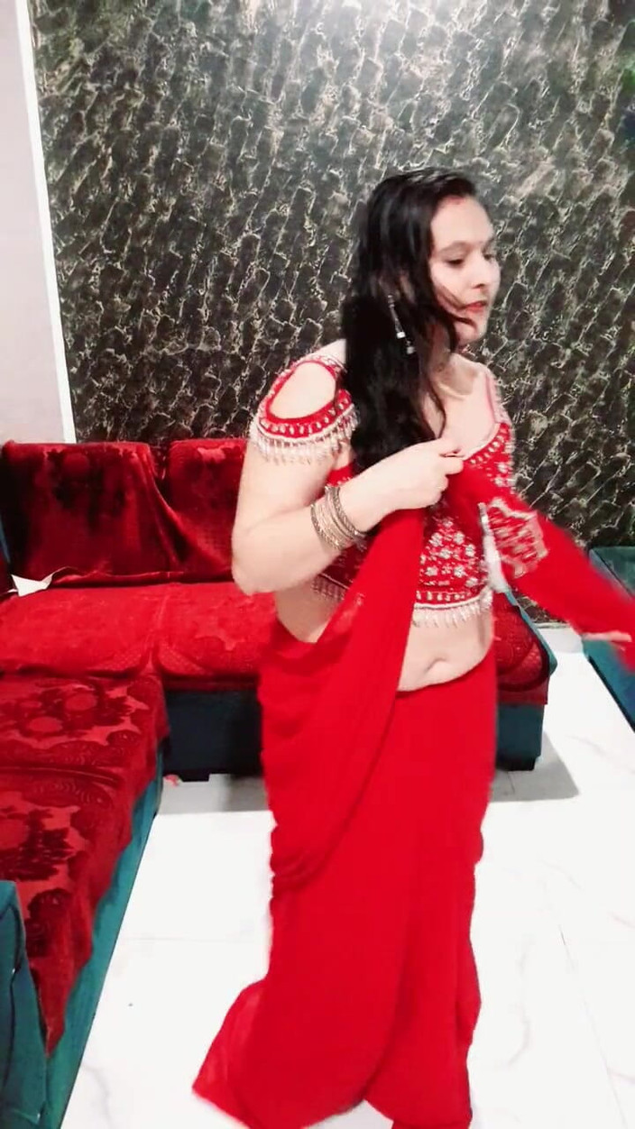 pujaprem: Laal Ghaghra