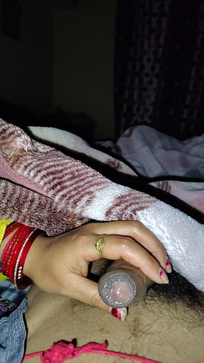 sashaa: Punheta rápida por Indiana Village Girl