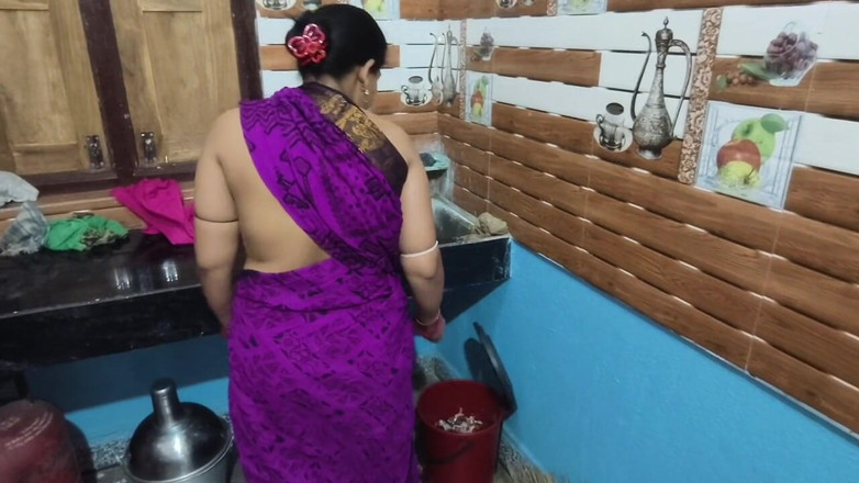 Sona bhabhi: Indian Housewife Hard-core Sex in Kitchen Room by Her Husband's...