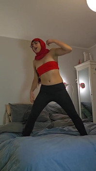 Jumping on My Bed Till My Last Breath Mia Niqab