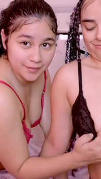 Quiero Complacer a Mi Novia Mirai Mientras Nos Burlamos De Tu Verga