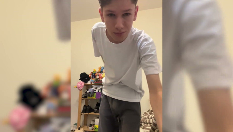 Kedoimath: Skinny Jaw Cracks with Cock Size
