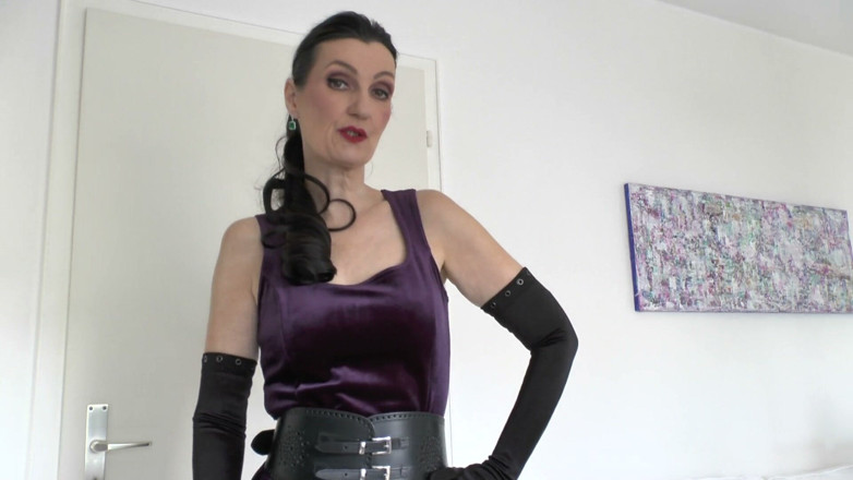 Lady Victoria Valente: Cintos apertados largos parte 83 Lady Victoria Valente