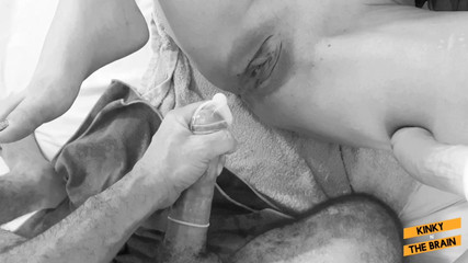 Kinky N the Brain: 彼女を射精痴女にする方法101