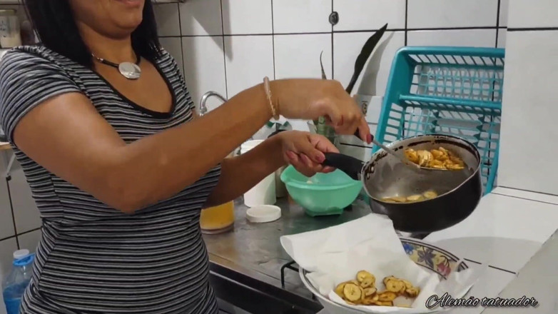 Amador: Frumoasa Sarah Rosa pregătindu-se să filmeze scene fierbinți