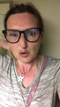 Pissing Su Aerei, Treni E Automobile - Pipì Enorme Sul Treno E Storie Di Altri Enormi Piscii a N. Americs