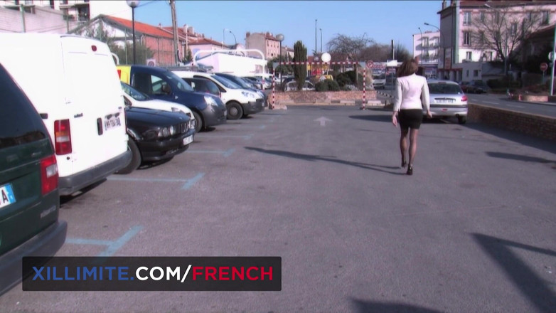 French girls at work: Threesome with busty French MILF Clanddi Jinkcego