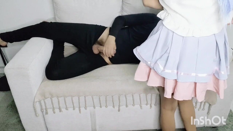 MynameisJuly: Otaku caliente pide que un hombre mayor le enseñe a...