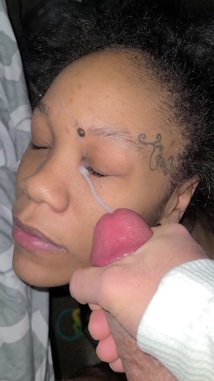 Jay Mo: Ebony starr bắn tinh lên mặt tuyển tập
